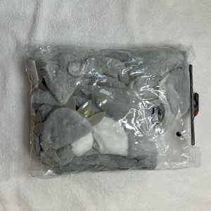 baby costume is like new only worn once